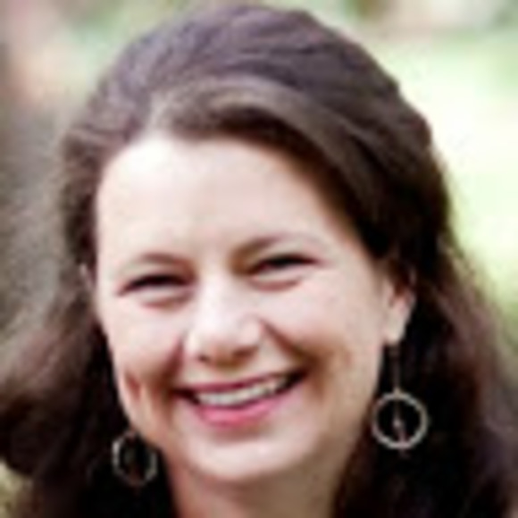 Meet your Posher, Jennifer - Picture 1 of 1